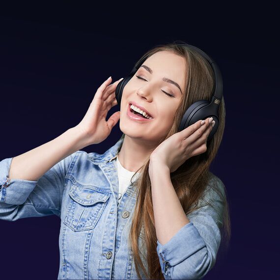 QCY H3 Over-Ear Headphones with ANC and Bluetooth 5.4 - Black | Techbox