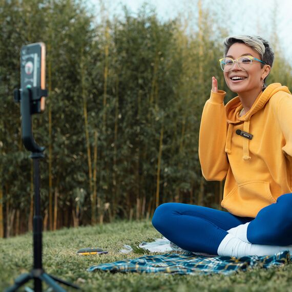 Wireless Microphones BY-V1 V2.0 - Microphones - Speakers & Headphones - Techbox
