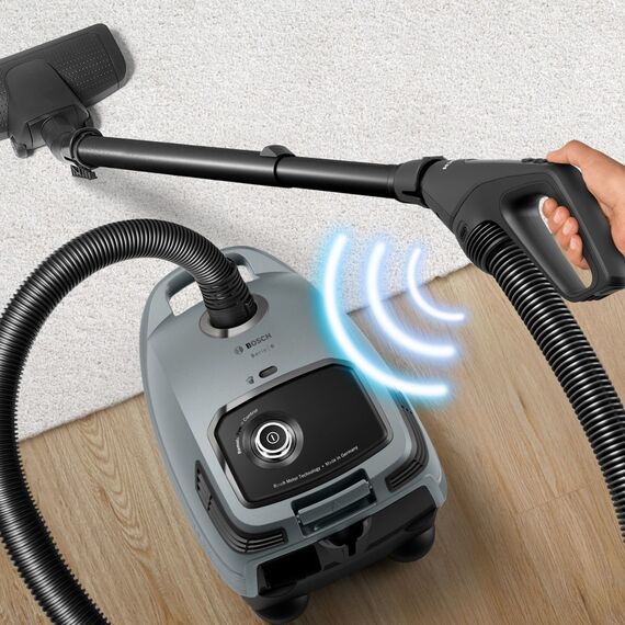 Bosch Serie 6 BGB6X330 vacuum 4 L Cylinder vacuum Dry 600 W Dust bag | Techbox