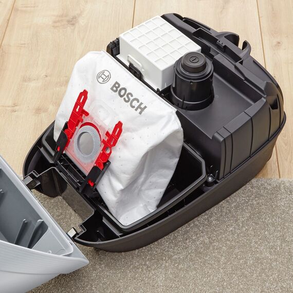 Bosch Serie 6 BGB6X330 vacuum 4 L Cylinder vacuum Dry 600 W Dust bag | Techbox