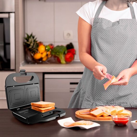 Black+Decker BXSA753E sandwich toaster | Techbox