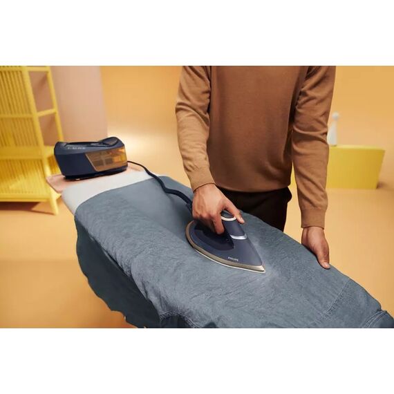Philips PerfectCare 6000 Series PSG6066/20 2400 Watt Steam Generator | Techbox