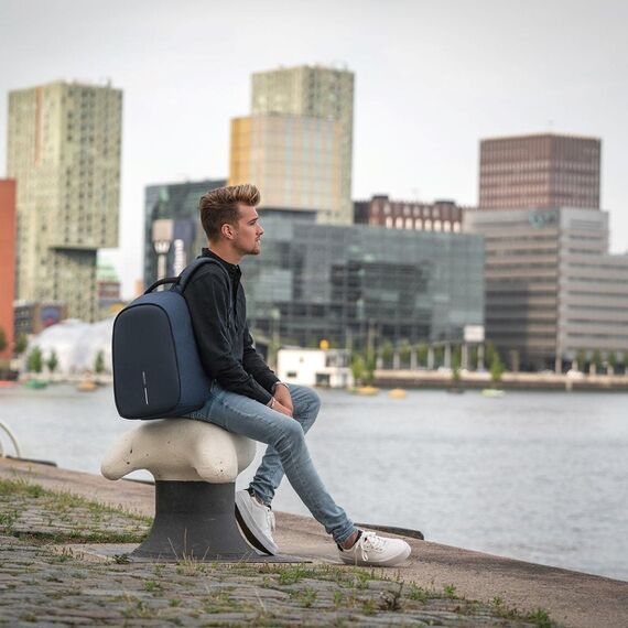 XD DESIGN ANTI-THEFT BACKPACK BOBBY HERO REGULAR NAVY P/N: P705.295 | Techbox