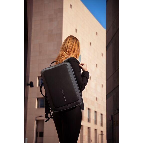 XD DESIGN ANTI-THEFT BACKPACK / BRIEFCASE BOBBY BIZZ 2.0 BLACK P/N: P705.921 | Techbox