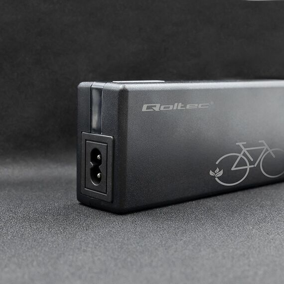 Qoltec 50761 Charger for e-bike batteries 36V | 42V | 2A | 5.5*2.5 | Techbox