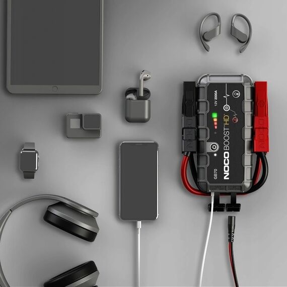 NOCO GB70 Boost 12V 2000A Jump Starter starter device with integrated 12V/USB battery - Various - Auto & Moto - Techbox