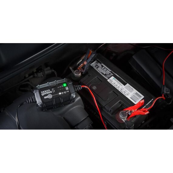 NOCO GENIUS5 5A Battery charger for 6V/12V batteries with maintenance and desulphurisation function | Techbox