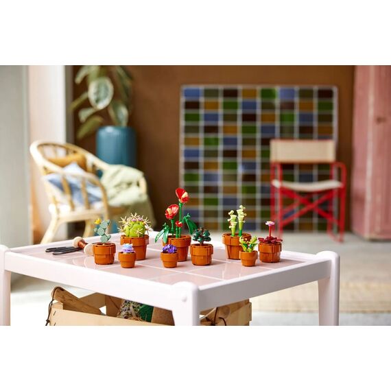 LEGO ICONS 10329 TINY PLANTS - Lego - Collectibles - Techbox