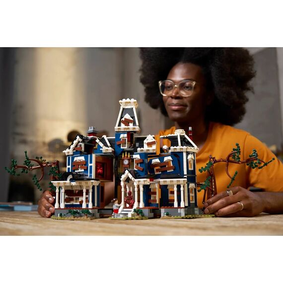 LEGO ICONS 11370 Stranger Things: The Creel House - Lego - Collectibles - Techbox