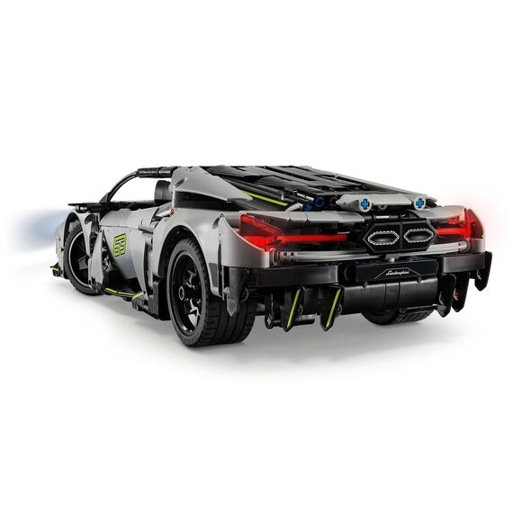 LEGO TECHNIC 42214 Lamborghini Revuelto |  Techbox