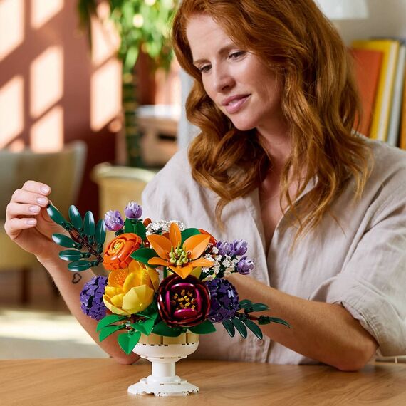 LEGO BOTANICALS 10345 Flower Arrangement |  Techbox