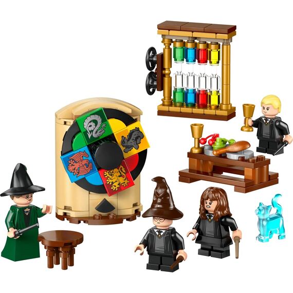 LEGO HARRY POTTER 76460 Hogwarts Castle - Sorting Hat Ceremony |  Techbox