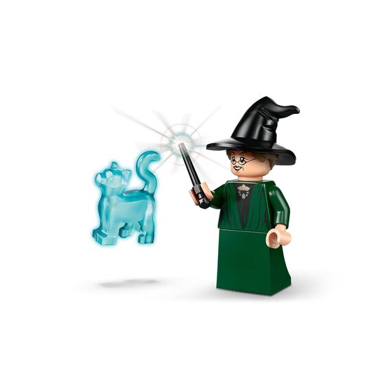 LEGO HARRY POTTER 76460 Hogwarts Castle - Sorting Hat Ceremony |  Techbox