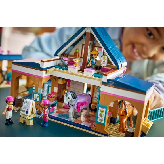 LEGO FRIENDS 42688 Horse Stable and Riding Academy |  Techbox