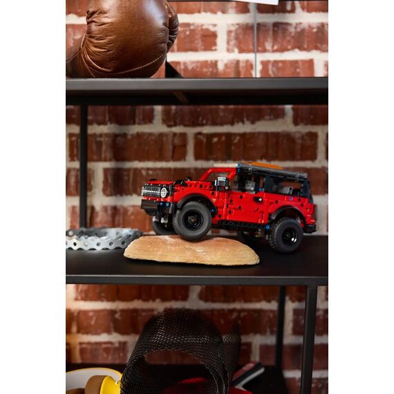 LEGO TECHNIC 42213 Ford Bronco SUV - Lego - Collectibles - Techbox