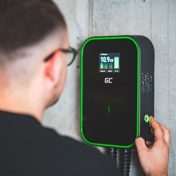 Green Cell EV Powerbox 22kW with Plug-In cable | Techbox