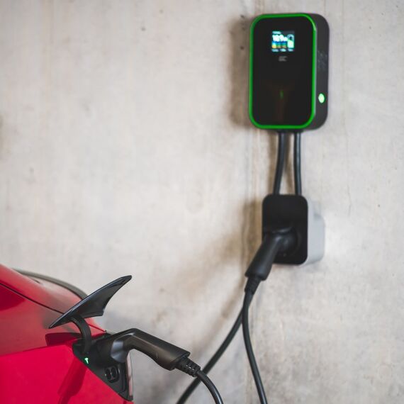 GREEN CELL WALLBOX EV POWERBOX 22KW WITH SOCKET & RFID | Techbox
