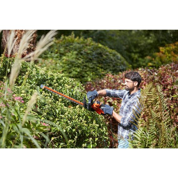 Black & Decker BEHTS451-QS power hedge trimmer - Electric Tools - Tools - Techbox