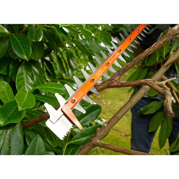 Black & Decker BEHTS451-QS power hedge trimmer - Electric Tools - Tools - Techbox