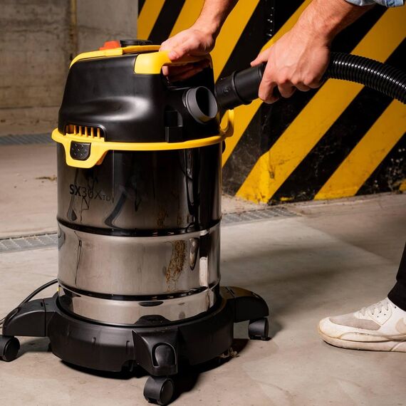 Stanley SXVC30XTDE Black, Stainless steel, Yellow 1600 W - Vacuum Cleaners - Cleaning - Techbox