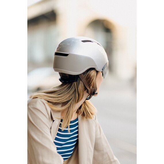 HJC CALIDO PLUS Silver Cycling Helmet, PEARL GREYISH SILVER, Size M - Bicycle - Sports & Fitness - Techbox
