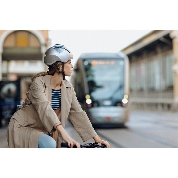 HJC CALIDO PLUS Silver Cycling Helmet, PEARL GREYISH SILVER, Size L - Bicycle - Sports & Fitness - Techbox
