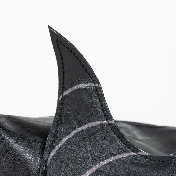 DISNEY VILLAINS - Maleficent - Toilet Bag 'Brick' |  Techbox