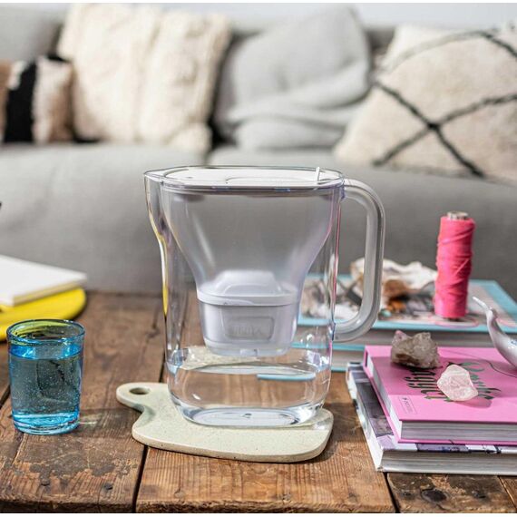 BRITA Style ESSENTIAL XL sand filter jug + MX Pro Pure Performance filter | Techbox