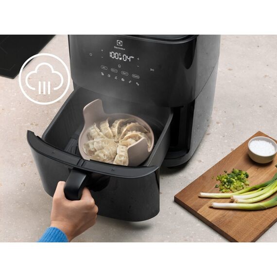 Electrolux EAF7SB Single 6.9 L Stand-alone 1700 W Hot air fryer Black - Deep Fryers - Cooking - Techbox