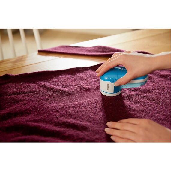 Philips GC026/00 Fabric Shaver - Clothes Shavers - Cleaning - Techbox