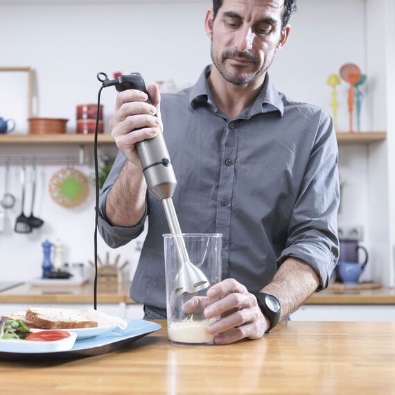 Hand blender Black+Decker BXHBA1200E | Techbox
