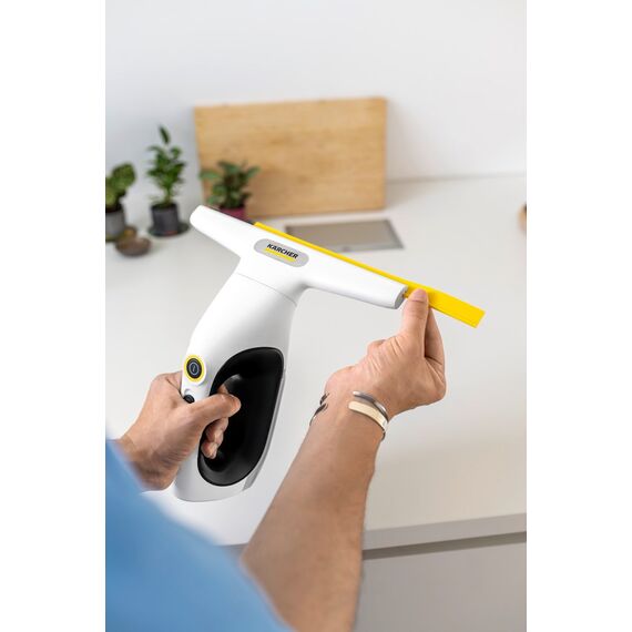 Window cleaner KARCHER WV 2 Universal Care 0.12 L (1.633-671.0) Black, Yellow | Techbox