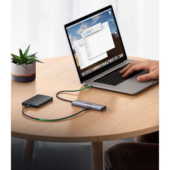 HUB USB-C - 2 x USB-A / 2 x USB-C 20 cm Ugreen CM473 - gray | Techbox