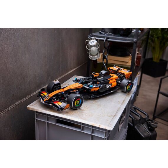 LEGO TECHNIC 42228 McLaren MCL39 F1 Car |  Techbox
