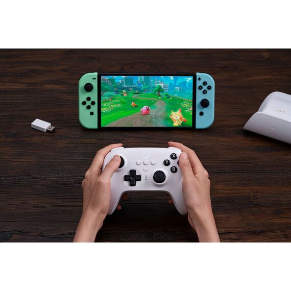 8BitDo Ultimate Controller with Charging Dock BT - White / Nintendo Switch