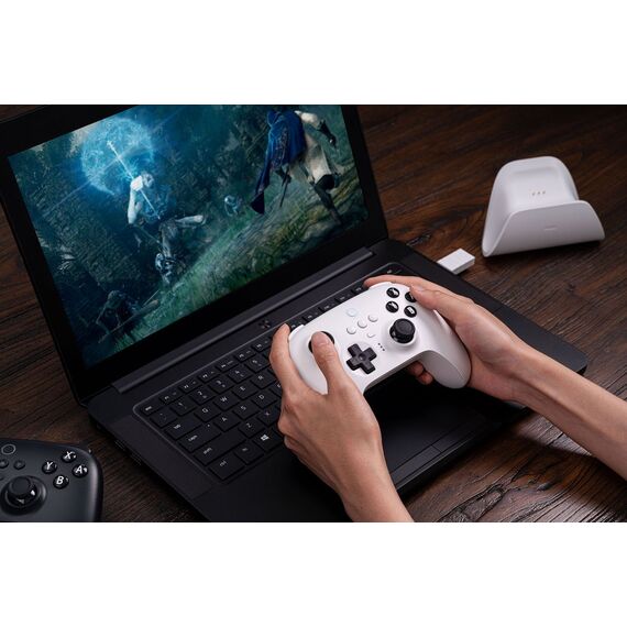 8BitDo Ultimate Controller with Charging Dock BT - White / Nintendo Switch