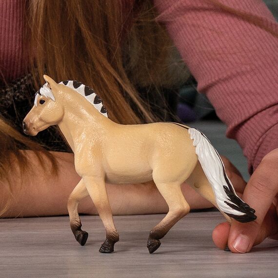 Schleich - Norwegian Fjord Horse Mare (13980) / Toys