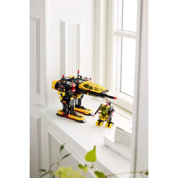 LEGO ICONS 10355 Blacktron Renegade