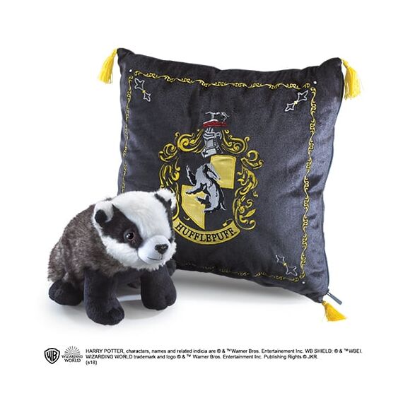 HARRY POTTER - Plush & cushion 34x34 - Hufflepuff