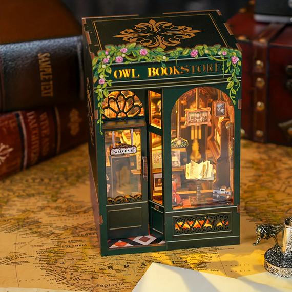BOOK NOOK KIT - DIY - Owl Bookstore - 139pc + LED Light