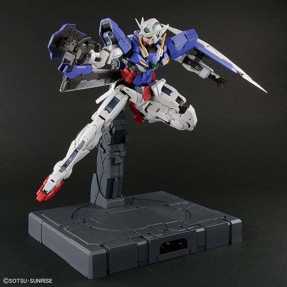 GUNDAM - Perfect Grade Gundam Exia 1/60 - Model Kit