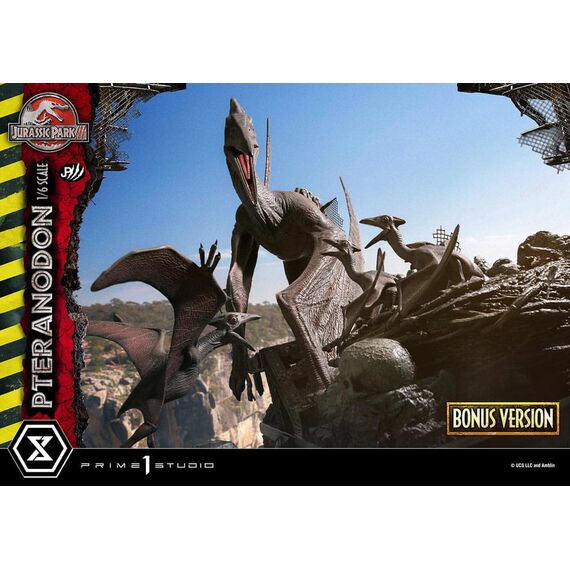 Jurassic Park III Legacy Museum Collection Statue 1/6 Pteranodon Bonus Version 68 cm