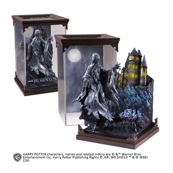 Harry Potter Magical Creatures Diorama Dementor 19 cm