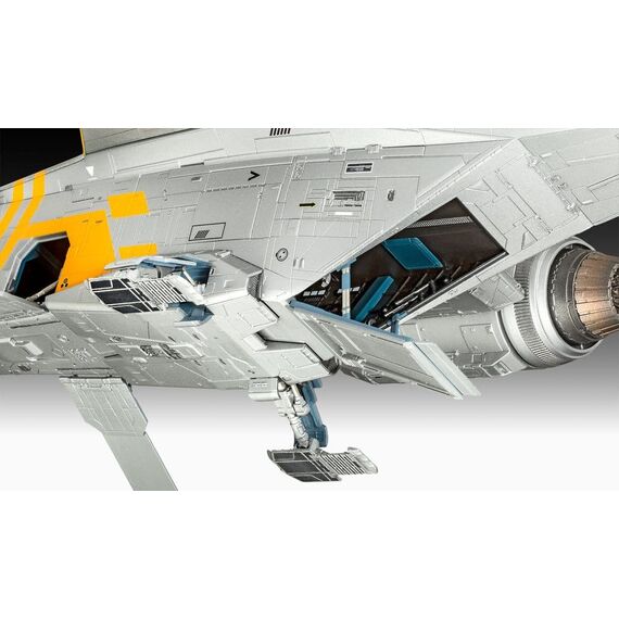 Star Wars The Mandalorian and Grogu Revell Model Kit 1/72 Razor Crest 34 cm