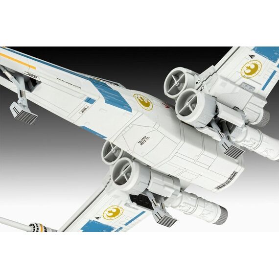 Star Wars The Mandalorian and Grogu Revell Model Kit 1/57 New Republic X-Wing Fighter 22 cm