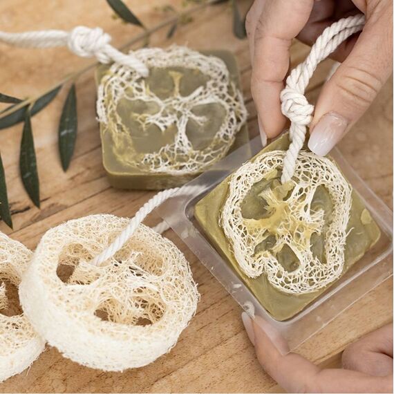 Creativ Company - Natural Loofah Sponge - Light Natural - L: 10 cm, Dia: 5,5-8 cm, 2 pc/1 pack (70028) / Toys