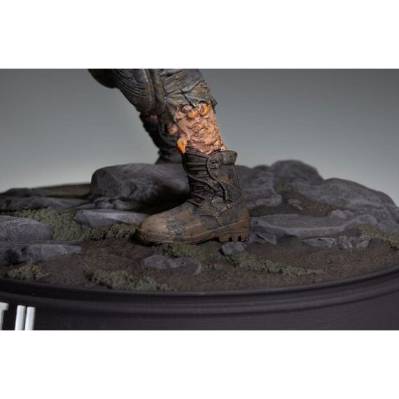 The Last of Us Part II PVC Statue Armored Clicker 22 cm