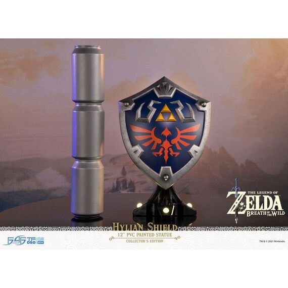 The Legend of Zelda Breath of the Wild PVC Statue Hylian Shield Collector's Edition 29 cm