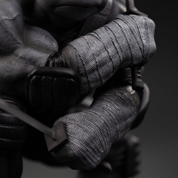 Teenage Mutant Ninja Turtles Art Scale Statue 1/10 Leonardo Black and White Variant 26 cm Techbox exclusive