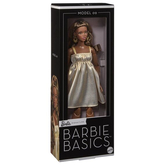 Barbie Signature Doll Barbie Basics: Model 09